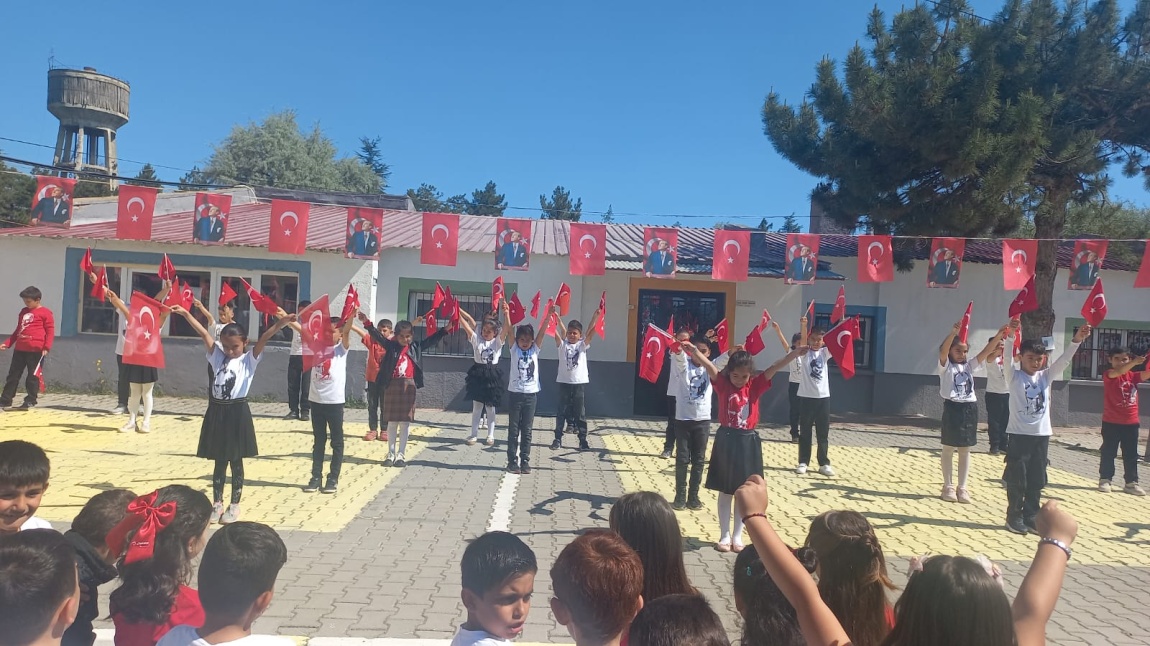 19 Mayıs Atatürk'ü Anma, Gençlik ve Spor Bayramı